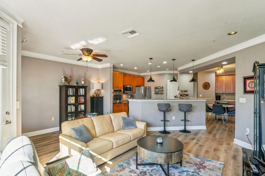 Image 19 of property listing at 6319 SUNSET BAY CIRCLE, Apollo Beach, FL 33572