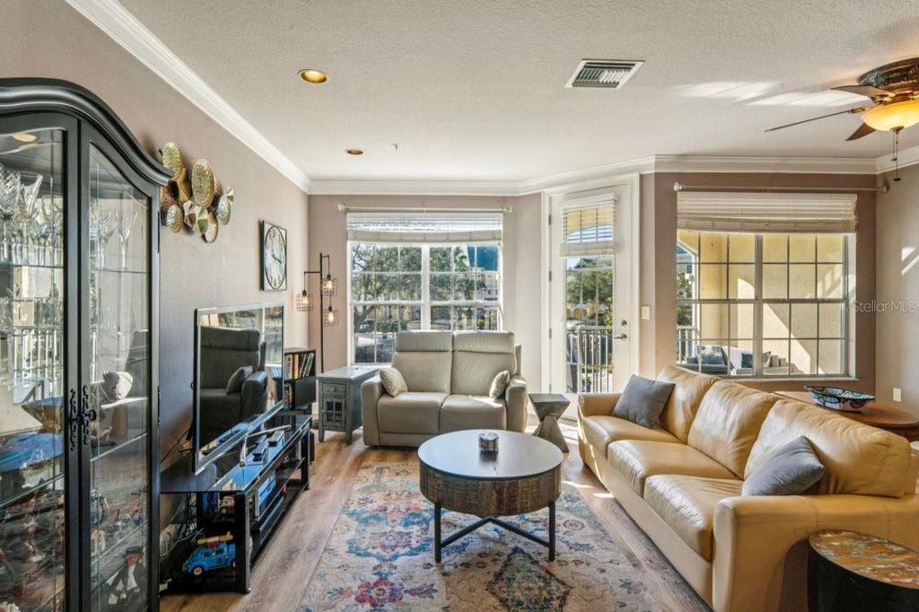 Image 21 of property listing at 6319 SUNSET BAY CIRCLE, Apollo Beach, FL 33572