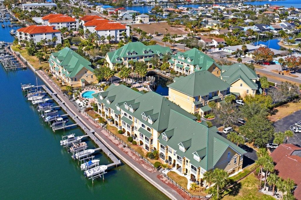 Image 29 of property listing at 6319 SUNSET BAY CIRCLE, Apollo Beach, FL 33572