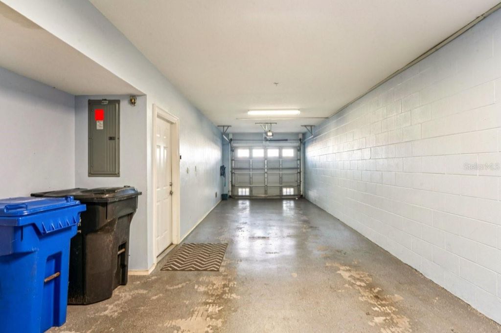 Image 38 of property listing at 6319 SUNSET BAY CIRCLE, Apollo Beach, FL 33572