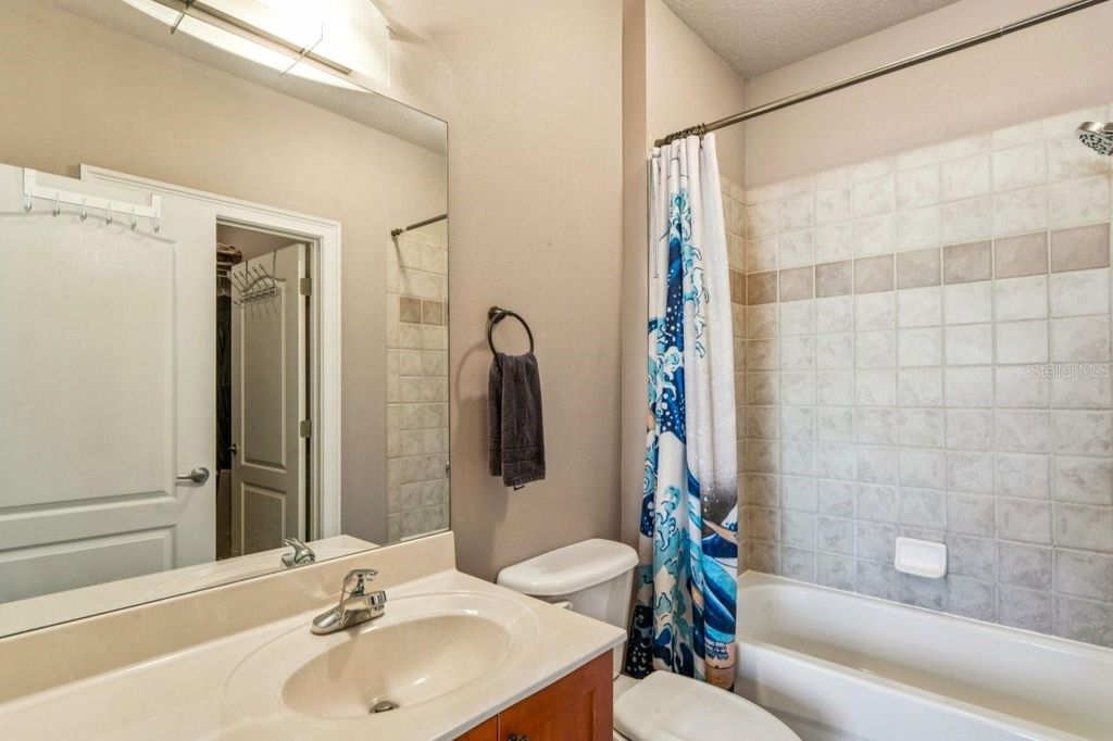 Image 76 of property listing at 6319 SUNSET BAY CIRCLE, Apollo Beach, FL 33572