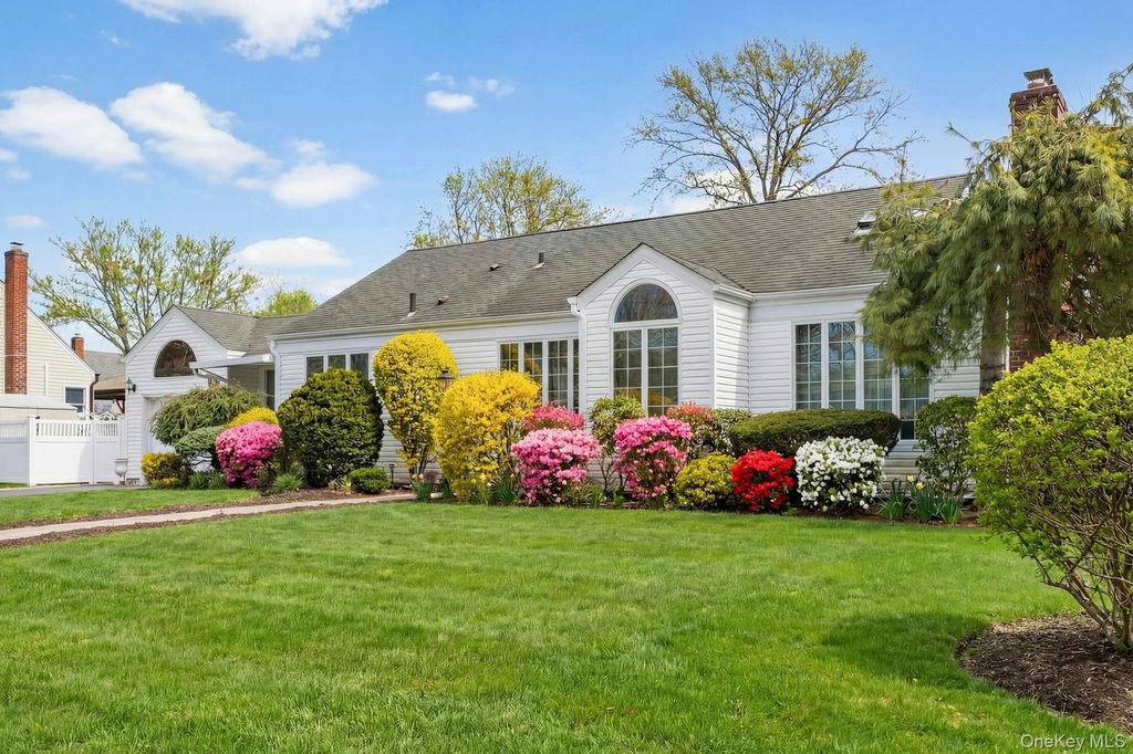 1461 Briard Street, Wantagh, NY 11793