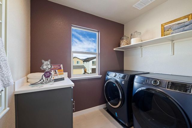 436 Lemongrass St, Turlock, CA 95380