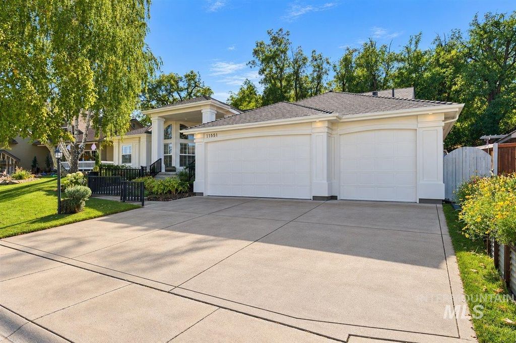 11551 W Puritan Dr, Boise, ID 83709 photo 2