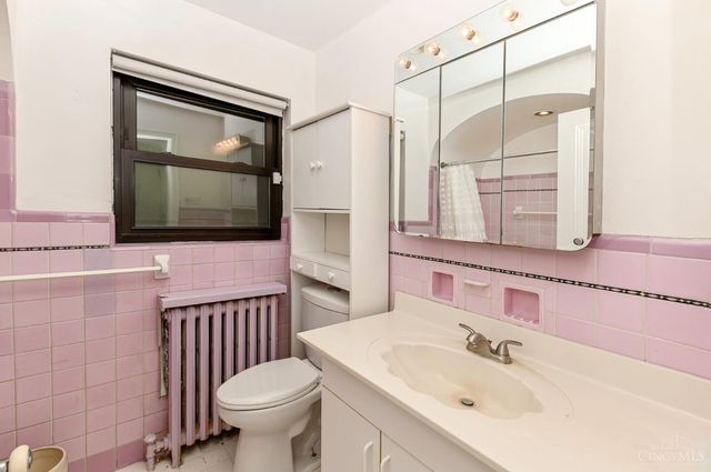 3790 Grovedale Place, Cincinnati, OH 45208