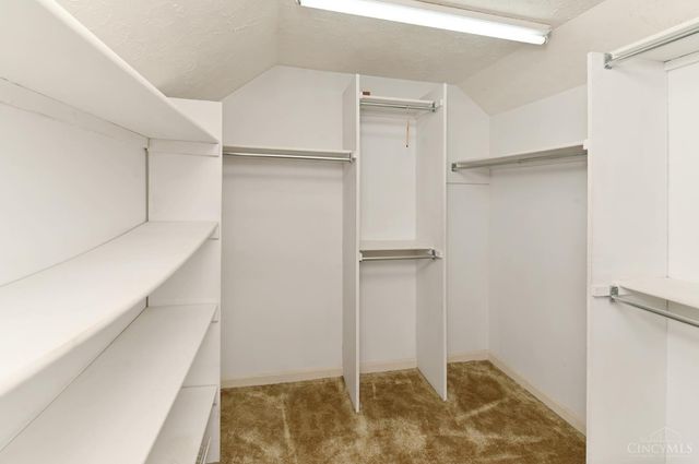 3790 Grovedale Place, Cincinnati, OH 45208