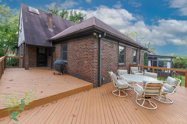 3790 Grovedale Place, Cincinnati, OH 45208