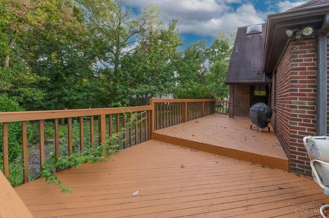 3790 Grovedale Place, Cincinnati, OH 45208