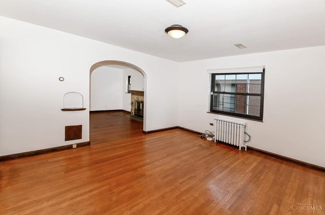 3790 Grovedale Place, Cincinnati, OH 45208