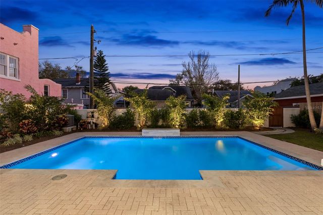 346 16TH AVENUE NE, St Petersburg, FL 33704