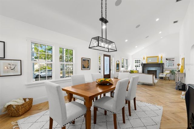 346 16TH AVENUE NE, St Petersburg, FL 33704