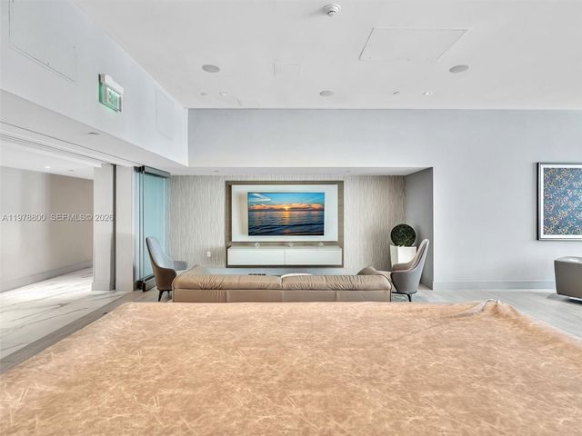 3535 S Ocean Dr 905, Hollywood, FL 33019