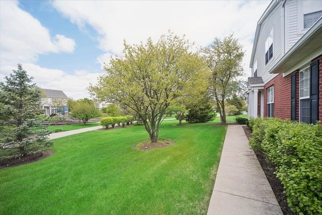 2616 Christie Drive, Algonquin, IL 60102