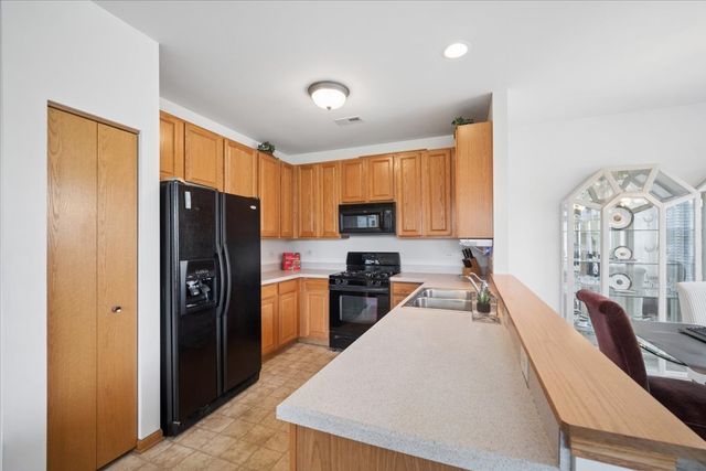 2616 Christie Drive, Algonquin, IL 60102