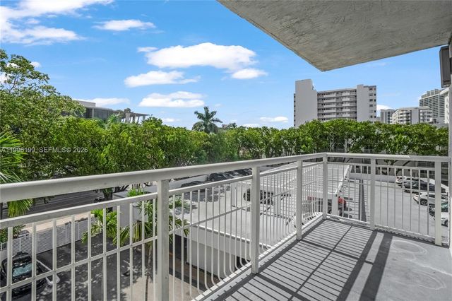1688 West Ave 408, Miami Beach, FL 33139