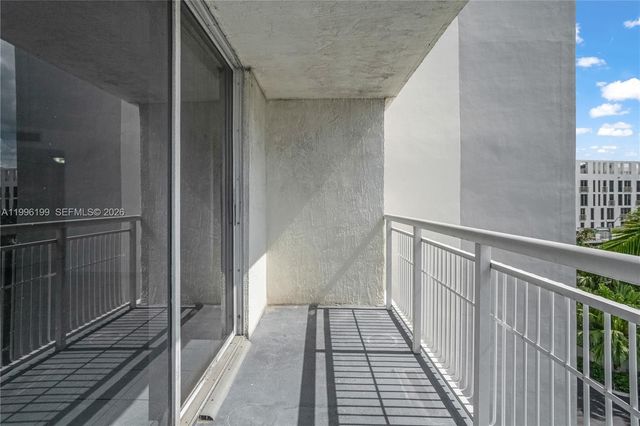 1688 West Ave 408, Miami Beach, FL 33139