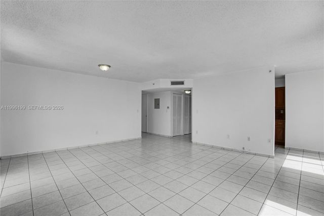 1688 West Ave 408, Miami Beach, FL 33139