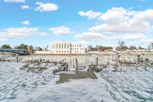 2 Marine Drive 6, Michigan City, IN 46360