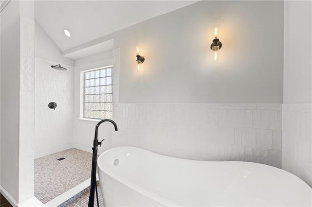 10952 S Barth Road, Olathe, KS 66061