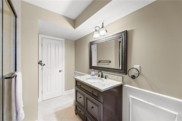 10952 S Barth Road, Olathe, KS 66061