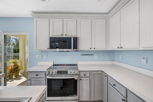 3152 ROYAL TUSCAN LANE, Valrico, FL 33594