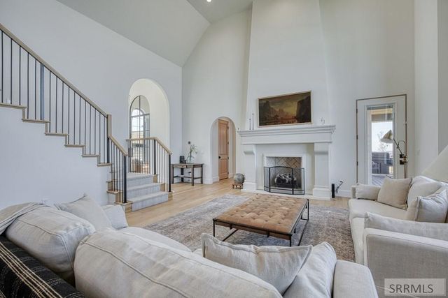 3262 Granger St, Ammon, ID 83406