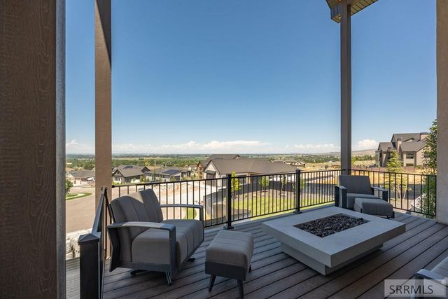 3262 Granger St, Ammon, ID 83406