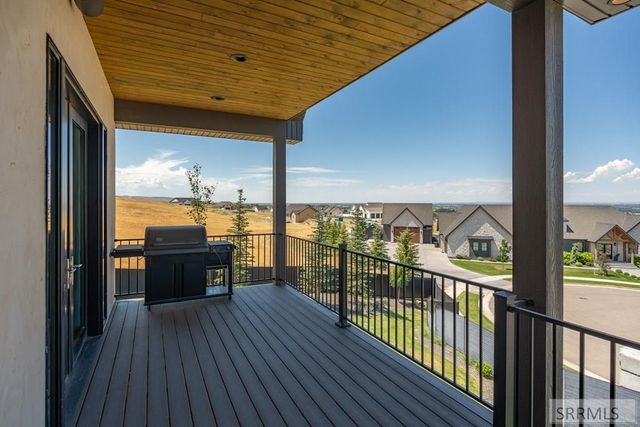 3262 Granger St, Ammon, ID 83406
