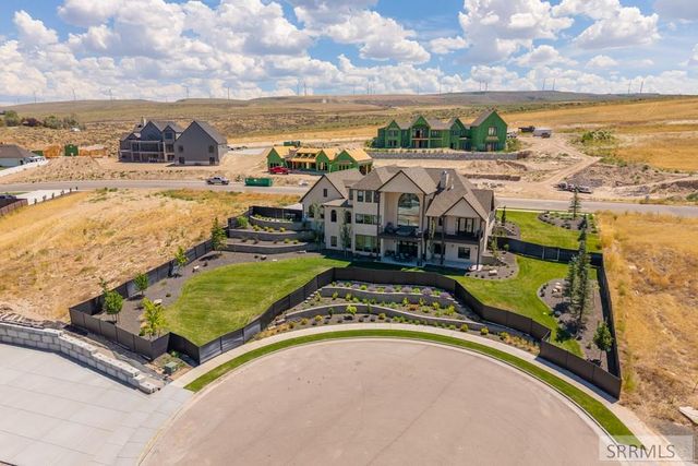 3262 Granger St, Ammon, ID 83406