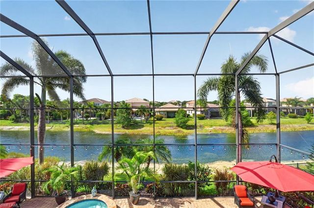 6598 Monterey PT, Naples, FL 34105