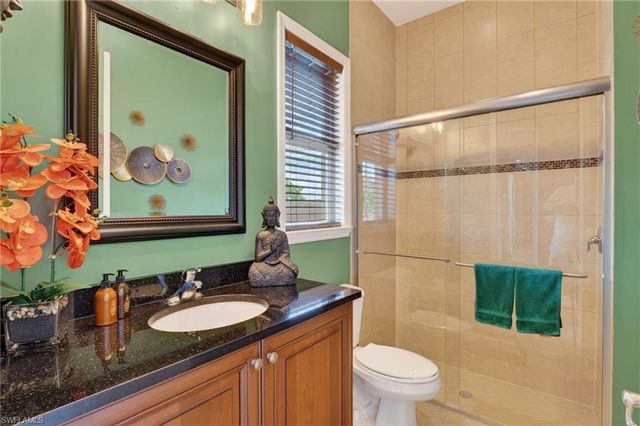 6598 Monterey PT, Naples, FL 34105