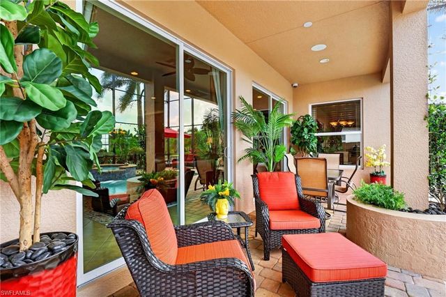 6598 Monterey PT, Naples, FL 34105