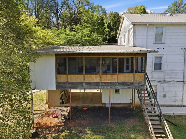 212 Westwood Dr, Mcminnville, TN 37110