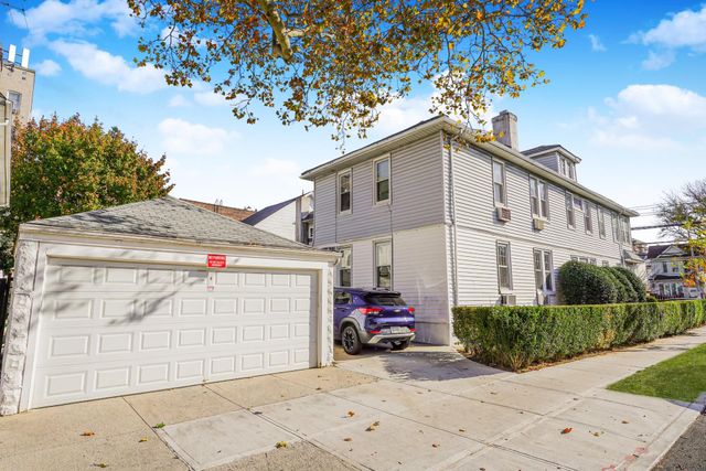 1901 Ave R, New York City, NY 11229