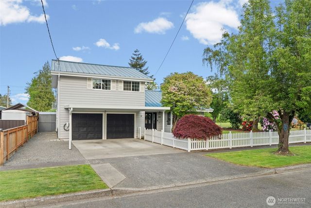 284 S 2nd Street, Buckley, WA 98321