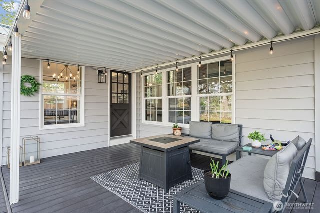 284 S 2nd Street, Buckley, WA 98321