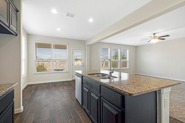 16021 Tottenhall Pass, Fort Worth, TX 76247