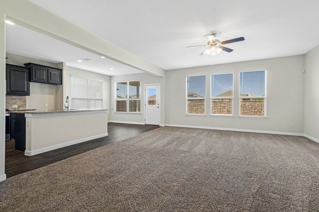 16021 Tottenhall Pass, Fort Worth, TX 76247