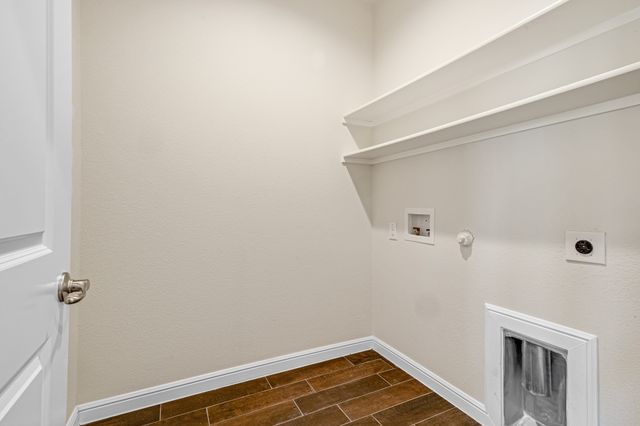 16021 Tottenhall Pass, Fort Worth, TX 76247