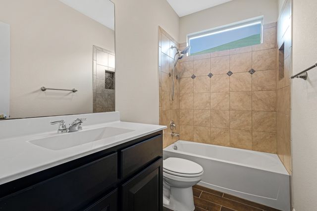 16021 Tottenhall Pass, Fort Worth, TX 76247