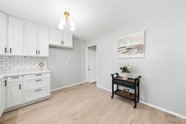 9701 Glen Owen Drive, St Louis, MO 63136