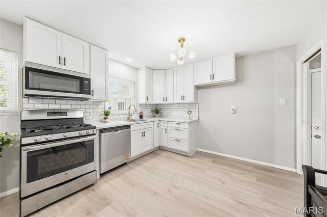 9701 Glen Owen Drive, St Louis, MO 63136