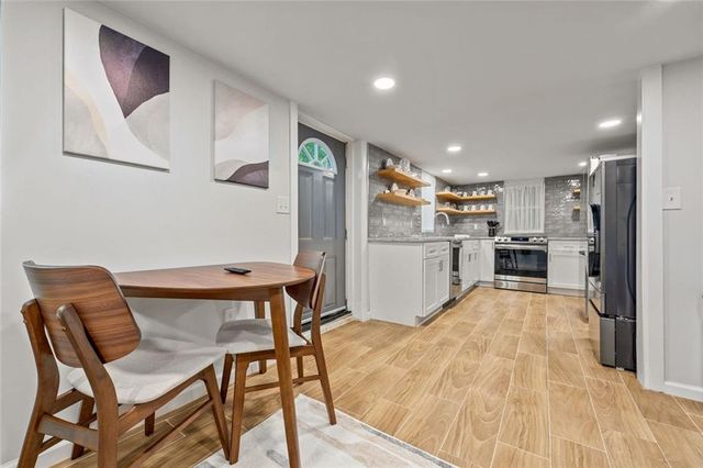 10 Claire SE Drive, Atlanta, GA 30315