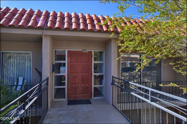 252 Shadow Mountain Drive D12, El Paso, TX 79912