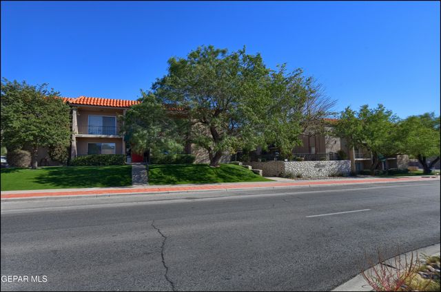 252 Shadow Mountain Drive D12, El Paso, TX 79912