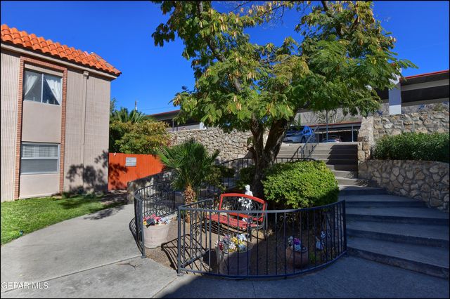 252 Shadow Mountain Drive D12, El Paso, TX 79912