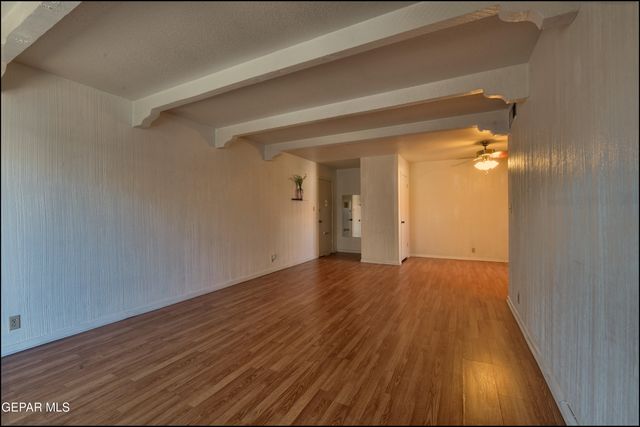 252 Shadow Mountain Drive D12, El Paso, TX 79912