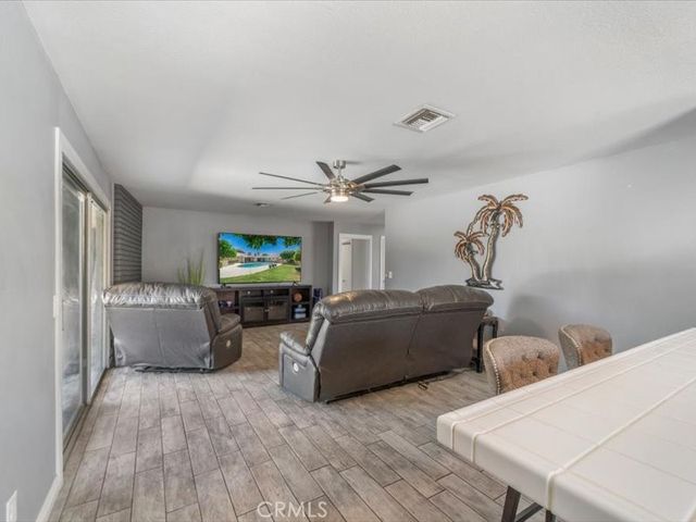 173 Grove, Hemet, CA 92544