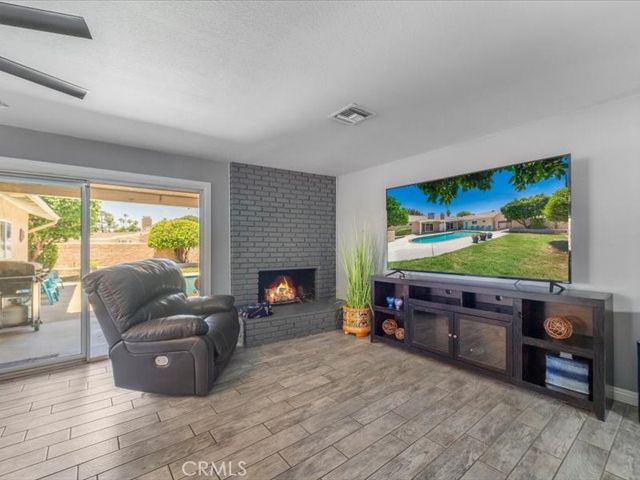 173 Grove, Hemet, CA 92544