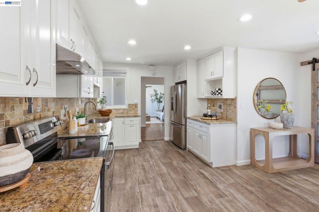 4444 Gibraltar Dr, Fremont, CA 94536